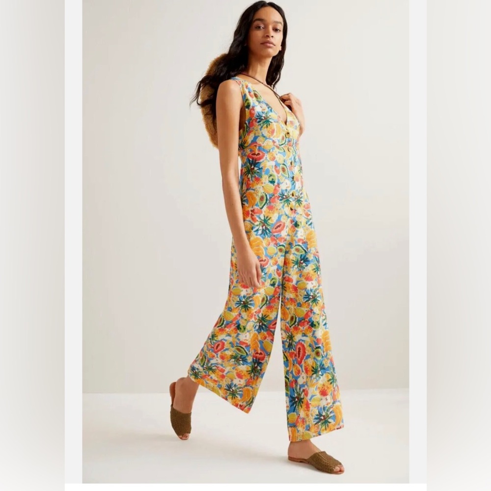 Farm Rio Anthropologie M NWT Fruit Medley Jumpsuit Romper Wide Leg